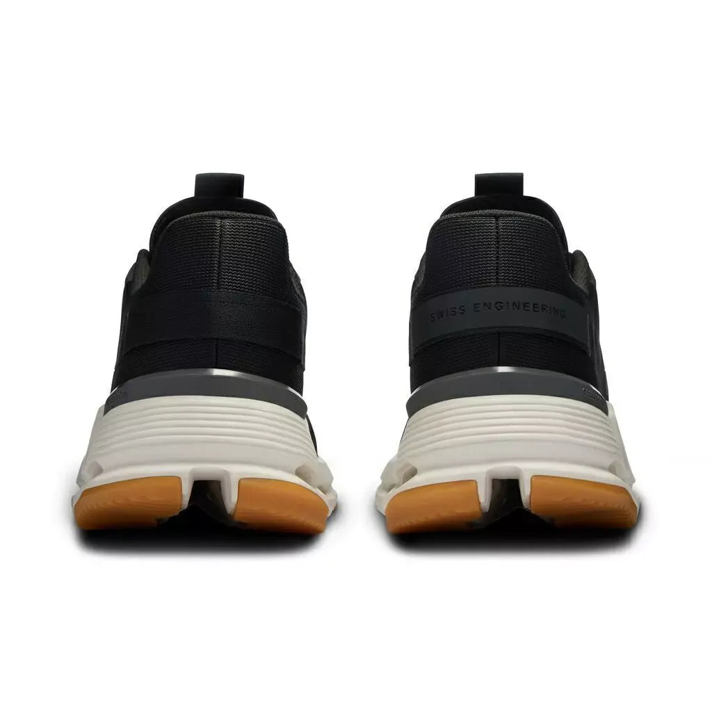 On Running Cloudnova Form 2 - Black / Ivory